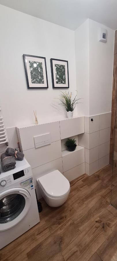 61 - - Nowy W Centrum Przy Ul 3 Maja 51a *